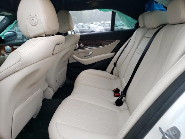 WDDZF4KB7JA318422 Mercedes-Benz E 300 4matic