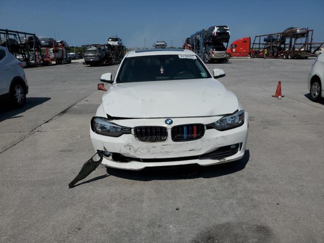 WBA3B1G53FNT03944 BMW 320 I