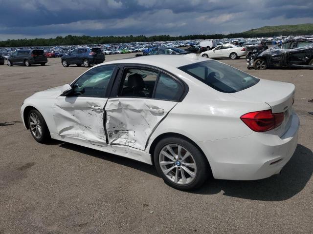 WBA8A3C58HK691123 BMW 320 XI