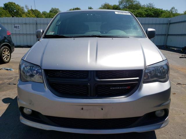 2C4RDGCG4FR518897 Dodge Grand Caravan Sxt