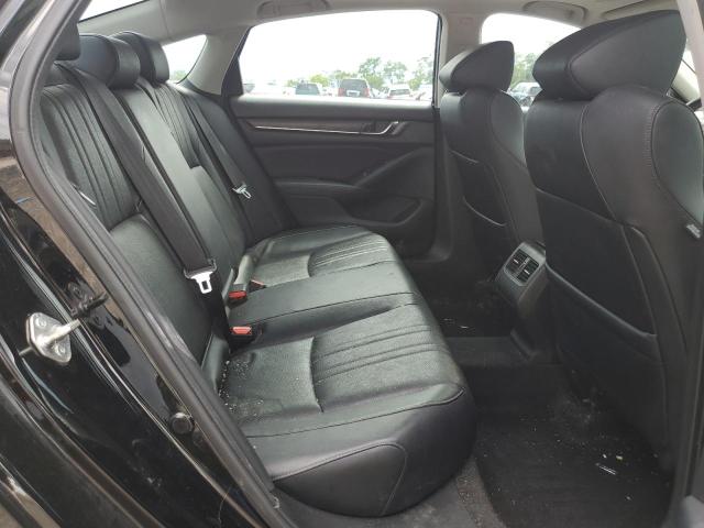 1HGCV1F98JA013182 Honda Accord Touring