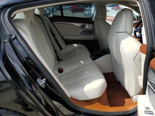 WBSGV0C05MCF85718 BMW M8