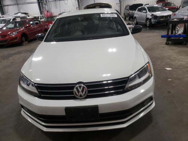 3VWD17AJ7GM269275 Volkswagen Jetta Sport