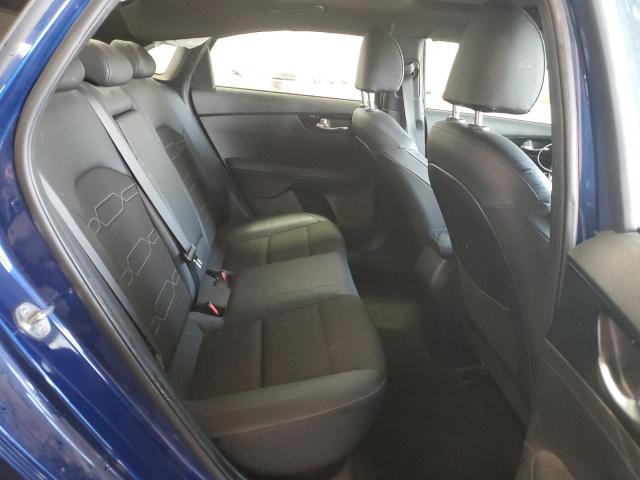 3KPF34AD2ME384564 KIA Forte Gt Line