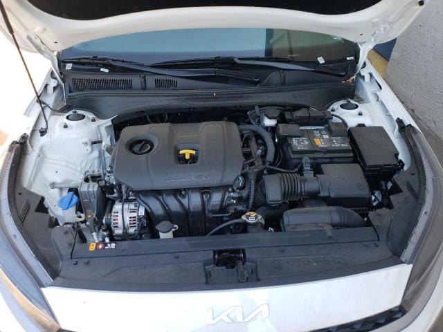 3KPF24AD1RE698166 KIA FORTE LX