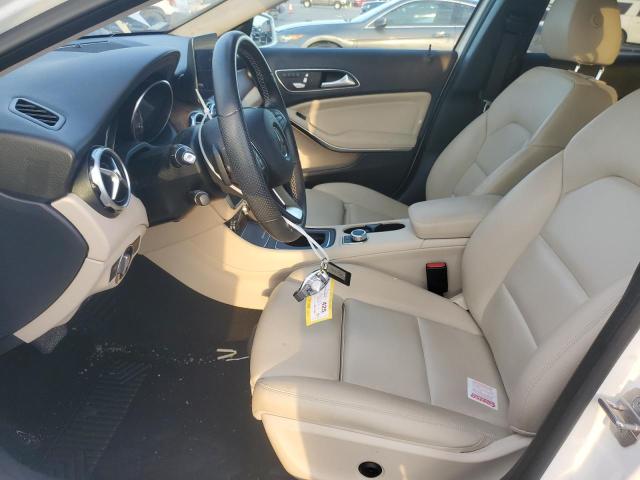 WDCTG4EB3KU015799 Mercedes-Benz GLA 250
