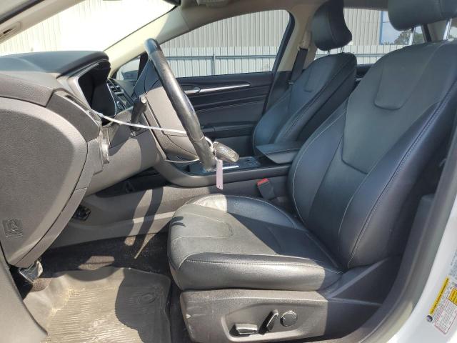 3FA6P0SU0HR255125 Ford FUSION TIT