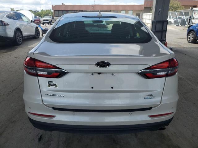 3FA6P0HD2LR124911 Ford FUSION SE