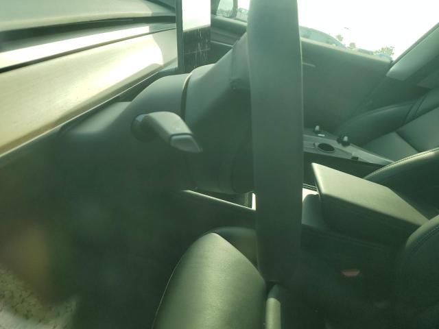 5YJ3E1EA0PF418401 Tesla MODEL 3