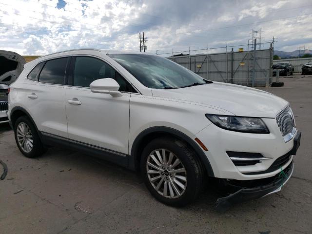 5LMCJ1D9XKUL45825 Lincoln MKC