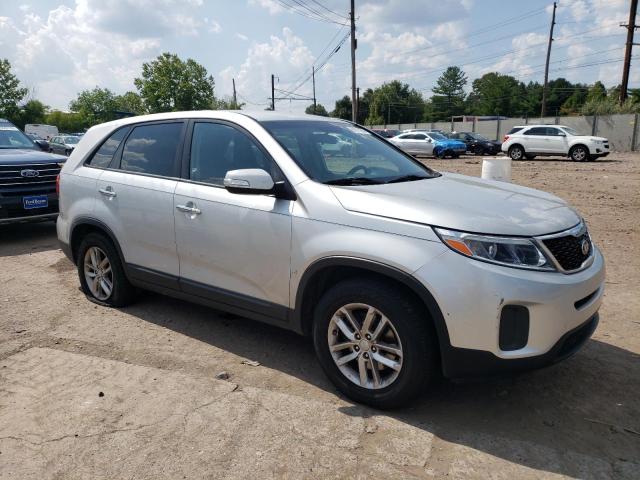 5XYKT3A62FG621196 KIA SORENTO LX