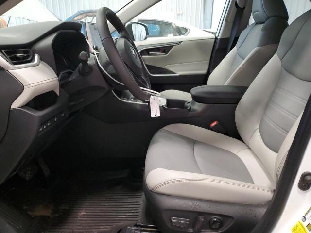 2T3B6RFV5RW047614 Toyota RAV4 XLE P