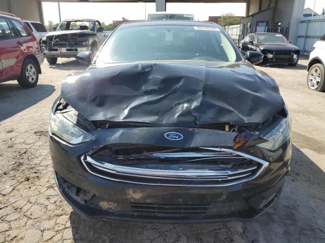 3FA6P0H71HR224533 Ford FUSION SE