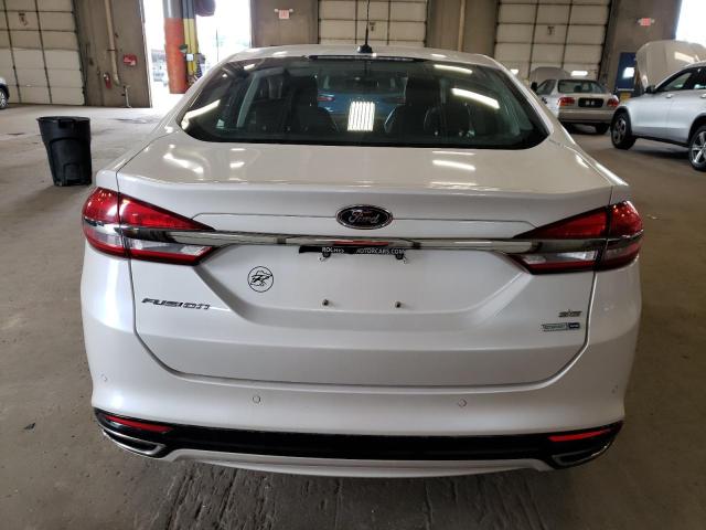 3FA6P0T98HR215224 Ford FUSION SE