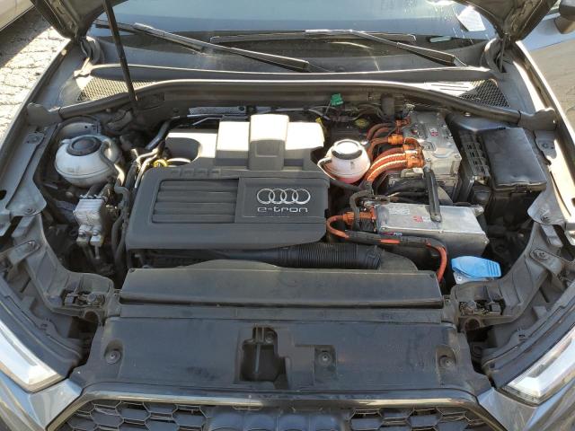 WAUUPBFF6JA060698 Audi A3 E-TRON