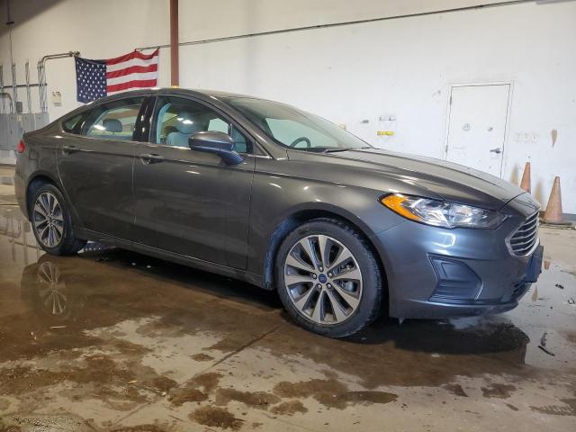 3FA6P0T91LR194399 Ford FUSION SE