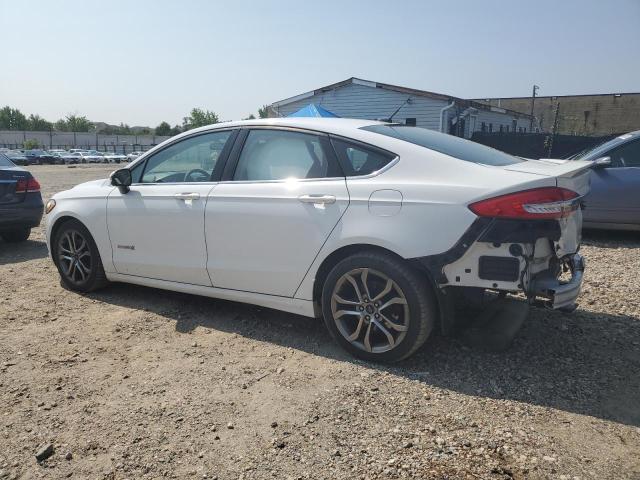 3FA6P0LU5HR325216 Ford FUSION SE