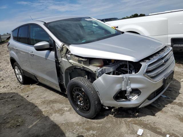 1FMCU0GD6HUD76325 Ford ESCAPE SE