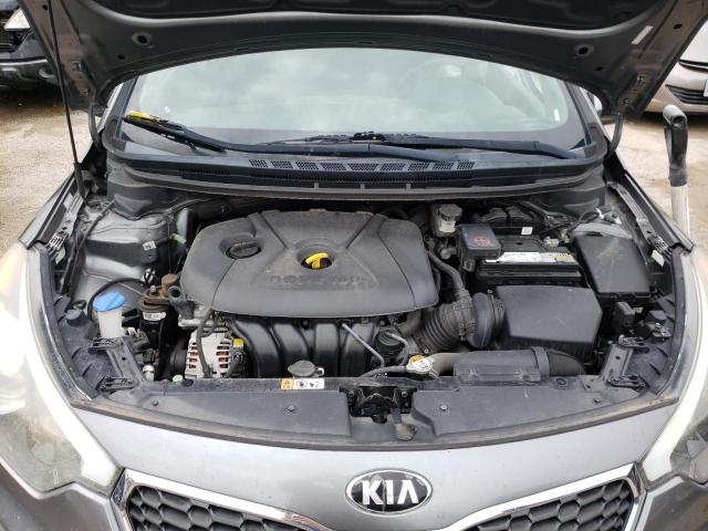 KNAFX4A67G5567817 KIA FORTE LX