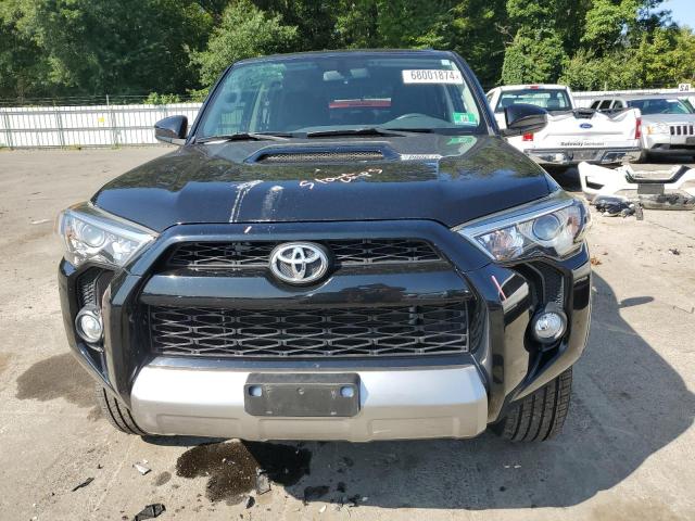 JTEBU5JR5J5556568 Toyota 4RUNNER SR