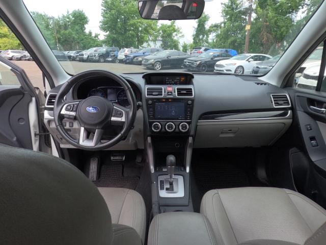JF2SJAJC5HH498425 Subaru FORESTER 2