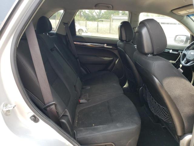 5XYKT3A62FG621196 KIA SORENTO LX