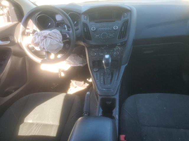 1FADP3K29GL363327 Ford FOCUS SE