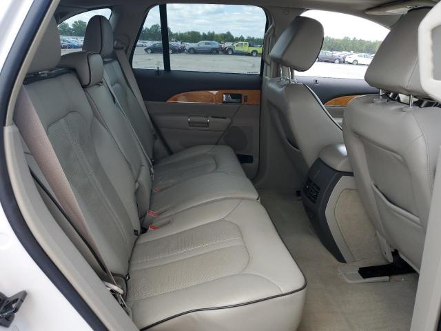 2LMDJ8JK3EBL07035 Lincoln MKX