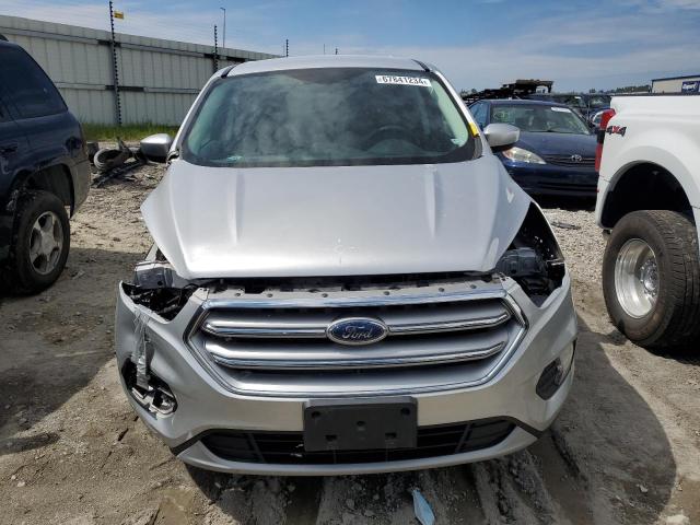1FMCU0GD6HUD76325 Ford ESCAPE SE