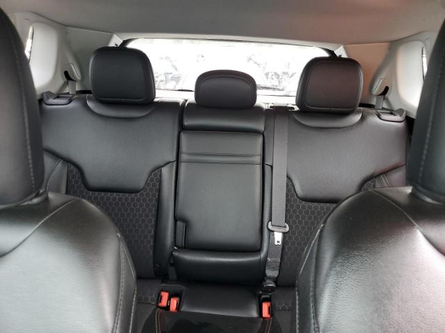 3C4NJCBB2JT489606 Jeep COMPASS LA