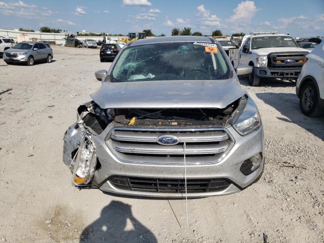 1FMCU0GDXHUB27901 Ford ESCAPE SE