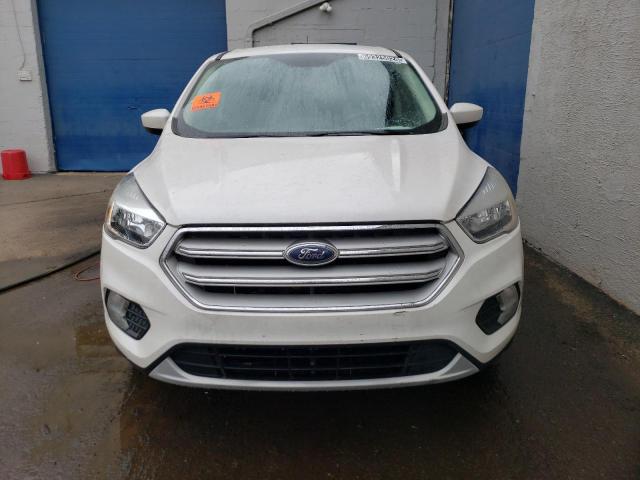 1FMCU9GD2KUC51012 Ford ESCAPE SE