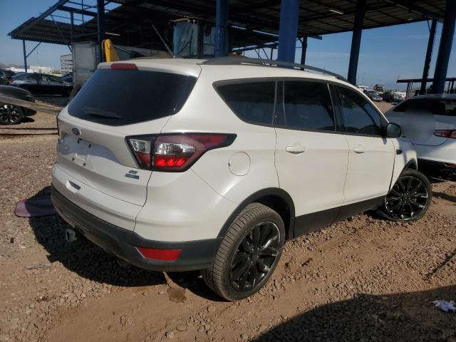 1FMCU9G97HUC26806 Ford ESCAPE SE