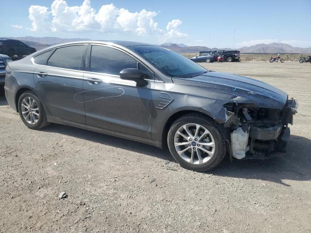 3FA6P0HD0KR176407 Ford FUSION SE