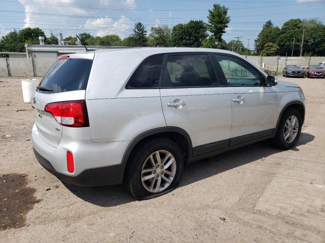 5XYKT3A62FG621196 KIA SORENTO LX