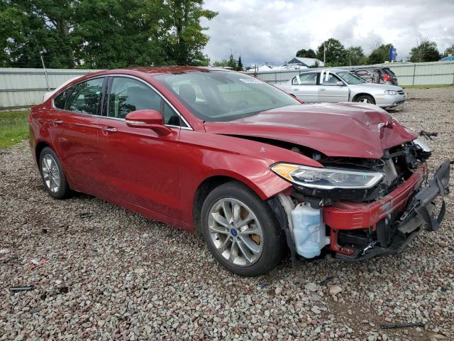 3FA6P0SU7KR244985 Ford FUSION TIT