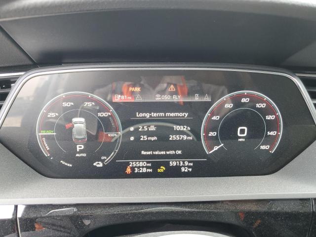 WA1AAAGE7MB026088 Audi E-tron Pre