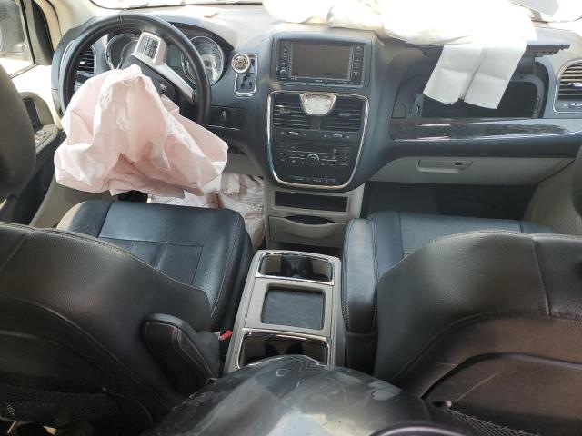 2C4RC1BG5GR148871 Chrysler Town   Cou