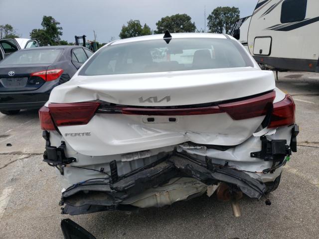 3KPF24AD9NE431044 KIA FORTE FE
