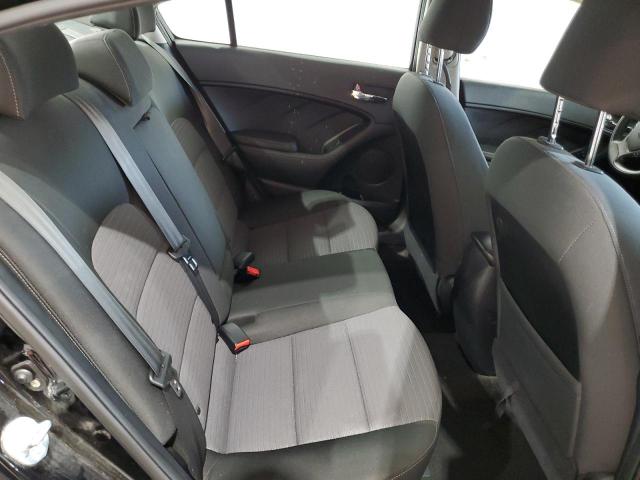 KNAFX4A6XF5275402 KIA FORTE LX