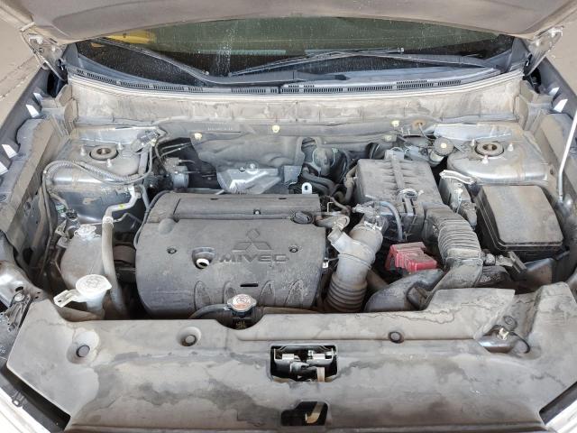 JA4AP3AU5HZ018028 Mitsubishi Outlander