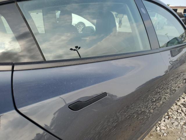 5YJ3E1EA0PF418401 Tesla MODEL 3