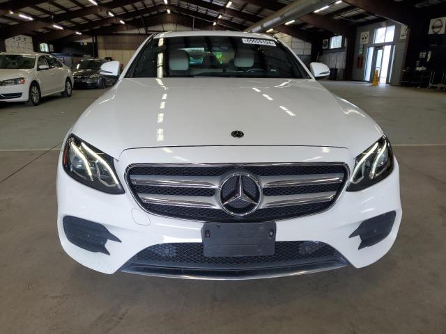 WDDZF4KB0JA307648 Mercedes-Benz E 300 4MAT