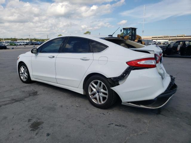1FA6P0H73F5117094 Ford FUSION SE