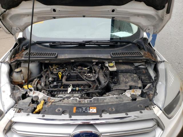 1FMCU9GD2KUC51012 Ford ESCAPE SE