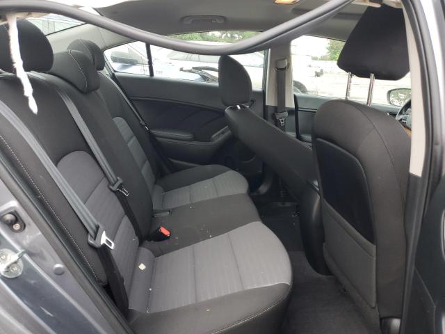 3KPFL4A71JE171109 KIA FORTE LX