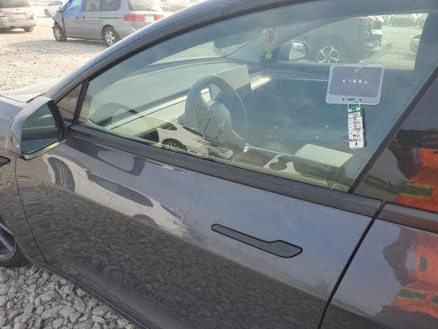 5YJ3E1EA0PF418401 Tesla MODEL 3