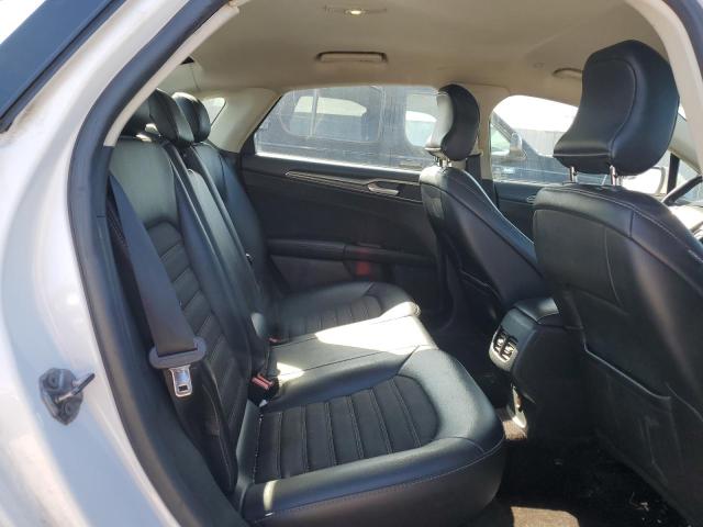 3FA6P0LU4HR333422 Ford FUSION SE