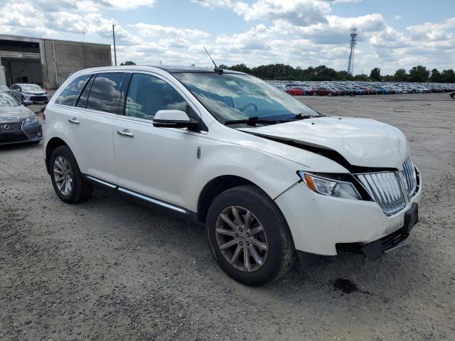 2LMDJ8JK3EBL07035 Lincoln MKX