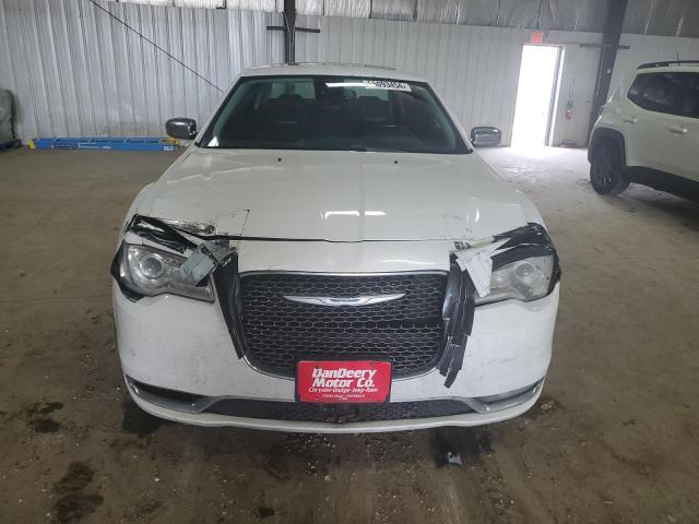 2C3CCAEGXFH922154 Chrysler 300C